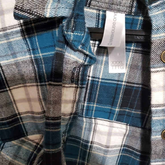 XXXL plaid shirt - Picture 3 of 3